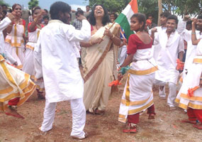 75 children brithday celebrations at Maa illu